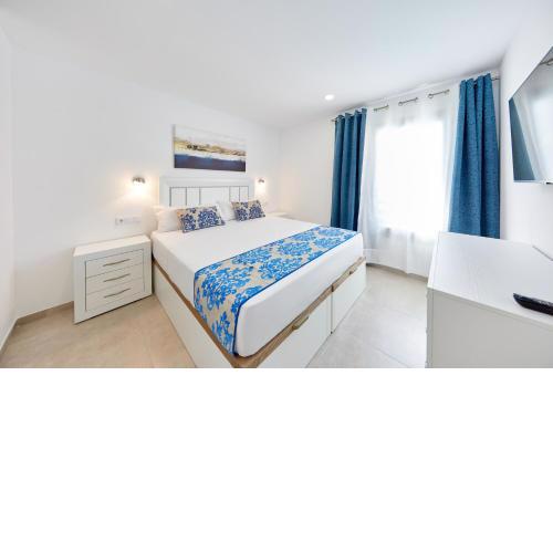 Sonrisa Deluxe Apartments, Levante