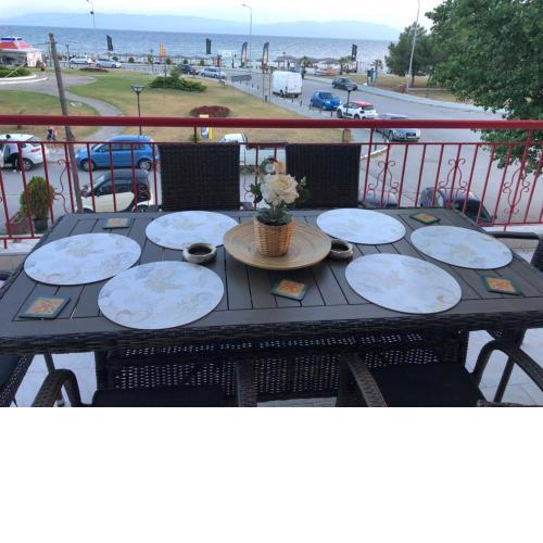 Sophies Sea View Apartment Touzla