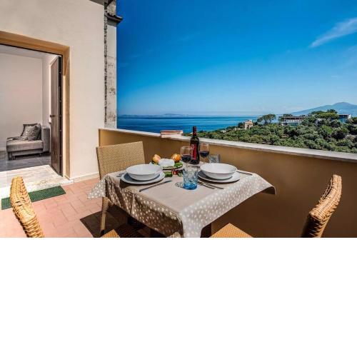 Sorrento Capo Apartments by Gocce
