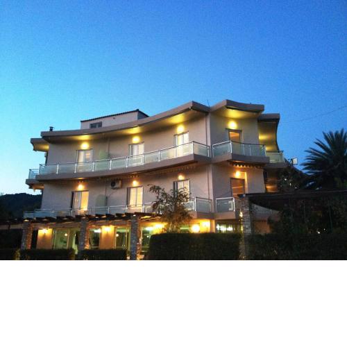 Souris Hotel