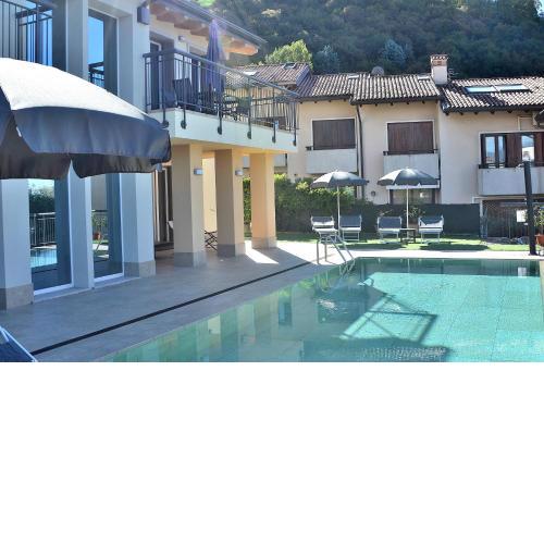 South Apartment With Pool