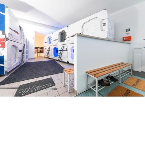 Space Home Apartment - Inner City