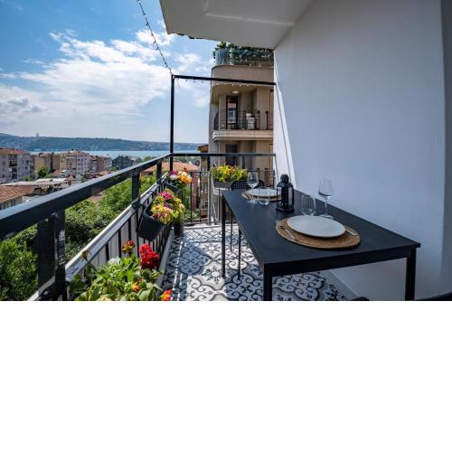 Spacious 2 Bedroom with Panoramic Bosphorus view