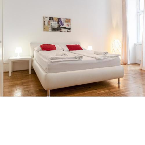 Spacious 3BR - Belvedere - Perfect for long stays