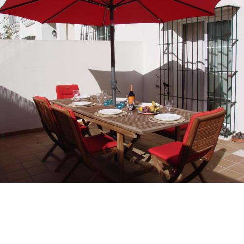 Spacious 6 People 3 Bedroom House in Vejer de la Frontera, Shared Pool, 300MB WiFi