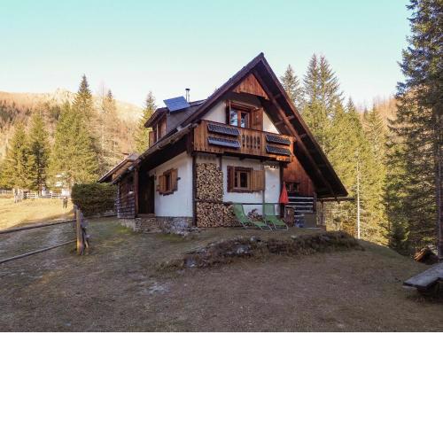 Spacious Alpine Hut in Bad Kleinkirchheim with Garden