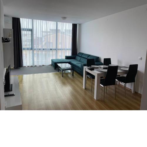 Spacious and cozy Apartment in complex Del Sol