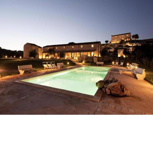 Spacious apartment in Modica with shared pool