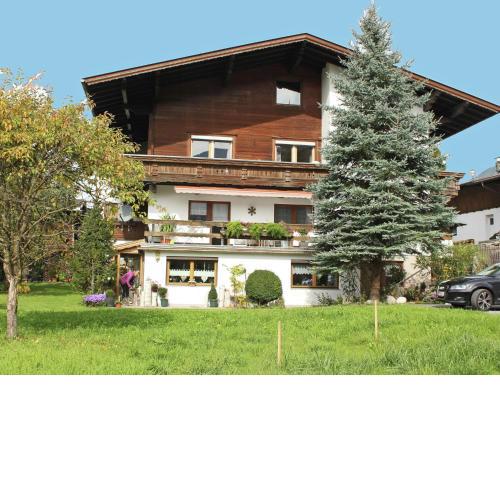 Spacious Apartment in Stumm Tyrol with Balcony