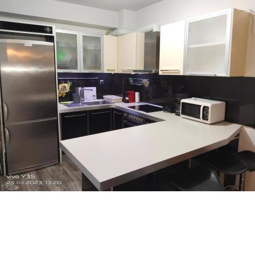 spacious apartment near old town