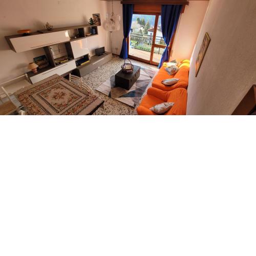 Spacious apartment near wonderful trekking paths