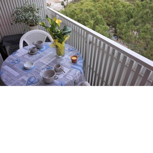 Spacious apartment with terrace in a quiet area in the centre of Lignano Pineta