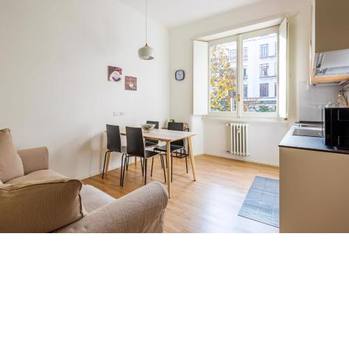 Spacious & comfortable apartment in Duomo by Easylife