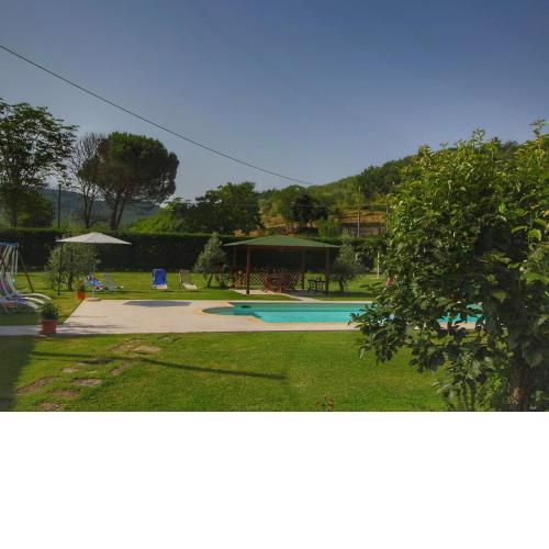 Spacious Farmhouse in Castiglion Fiorentino with Pool