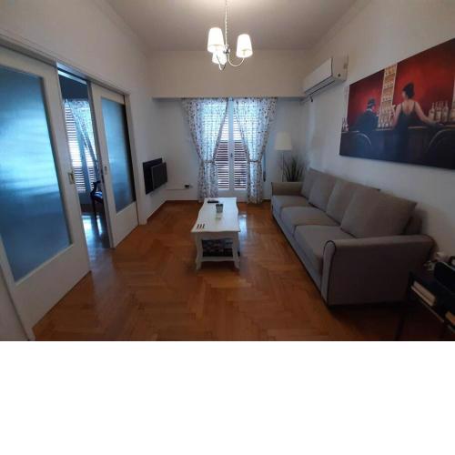 Spacious Flat in Exarcheia next to park