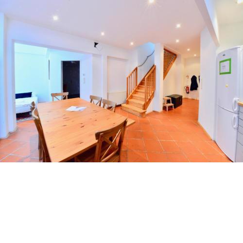 Spacious Flat with Panoramic View