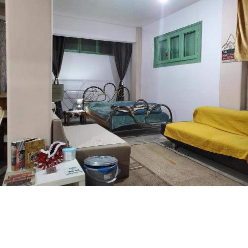 Spacious, friendly, 72sm Bedroom in Nikaia-Peiraeus