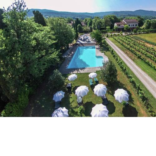 Spacious Holiday Home in Bucine with Private Pool