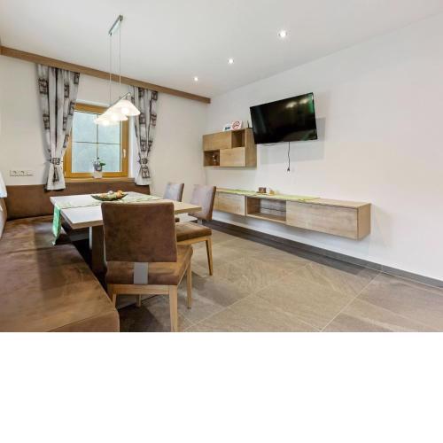 Spacious in Saalbach Hinterglemm with Ski boot heaters