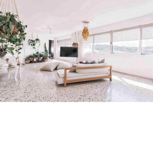 Spacious Loft with Acropolis view!