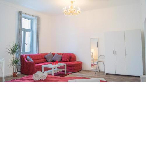Spacious Shared Apartment Schönbrunn
