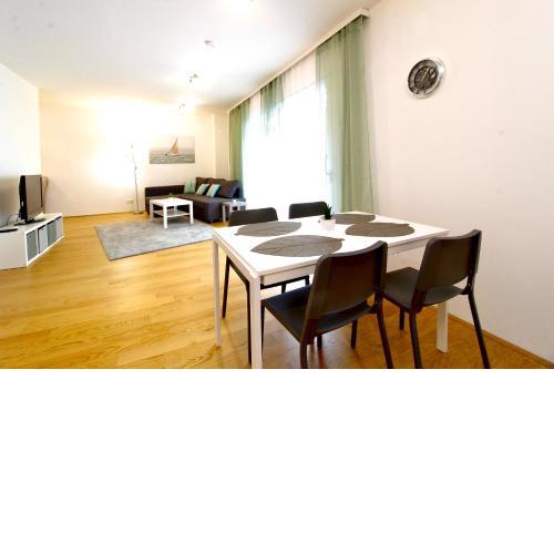 Spacious Terrace Apt in Modern Klosterneuburg Building Top 2