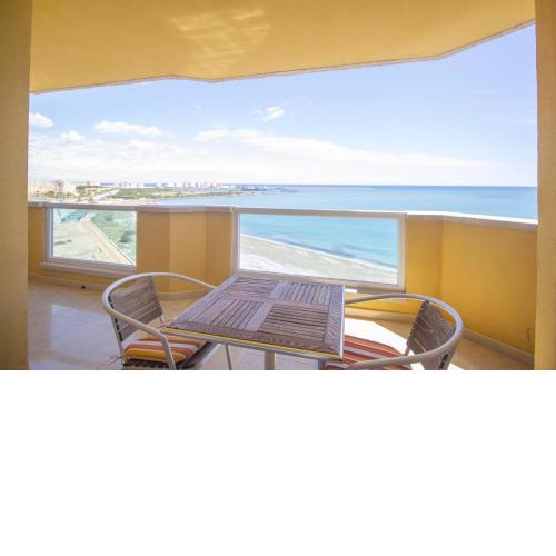 Spanish Connection - Playa Principe