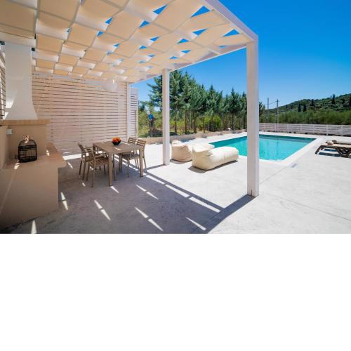 Spartakos Luxury Villa 6