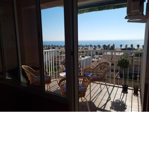 Spectacular apartment with sea view