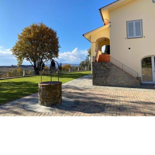 Spectacular Chianti View close San Gimignano