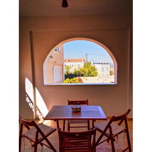 Spetses Center Comfy Apartment
