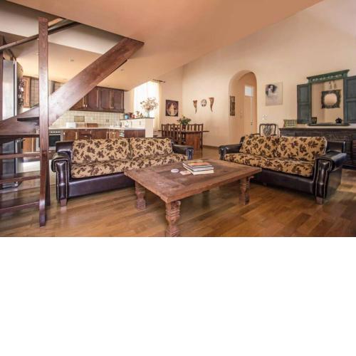 Spilia Maisonette!
