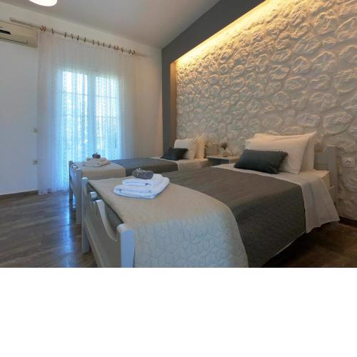 Spiridoula 1 Studios & Apartments