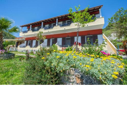 Spiros and Polyxeni Apartments Afionas