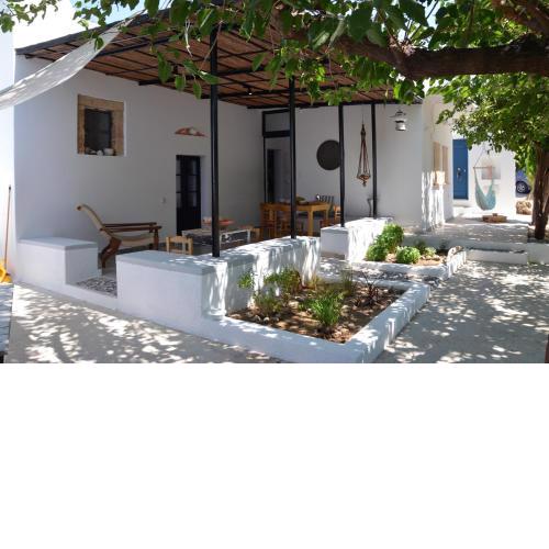 Spitaki - House with Garden by the Beach - Pefki