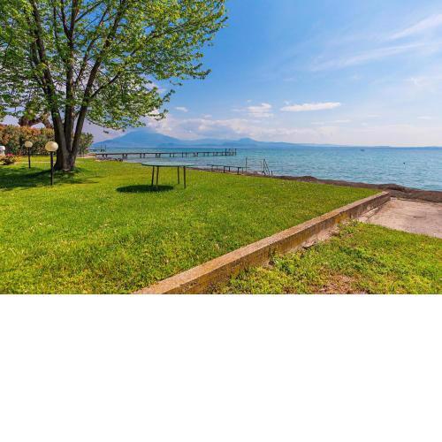 Splendid Apartment PT-1 sul lago by Wonderful Italy