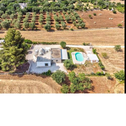 Splendido Trullo con piscina privata nellItria