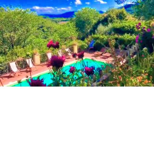 Spoleto Splash/whole Private Village/sleeps 20
