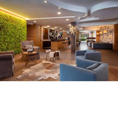 Sport Village Hotel & Spa