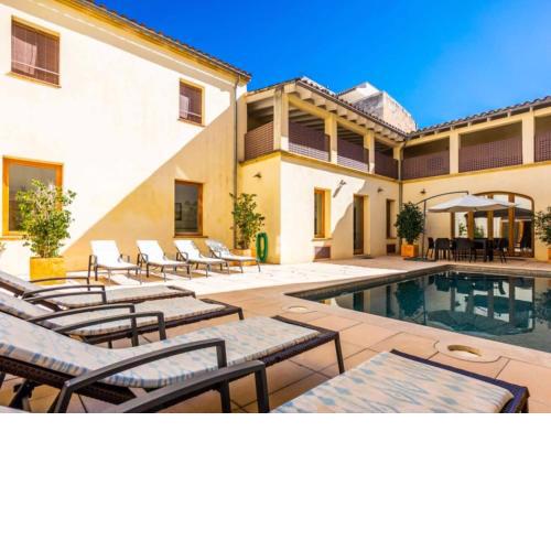 Sprawling Villa with Pool at Sa Pobla Balearic Islands