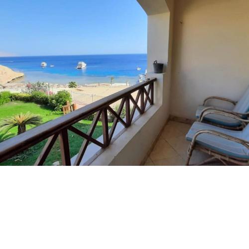 SS-723 2 bedroom sea view in Shark's Bay Oasis