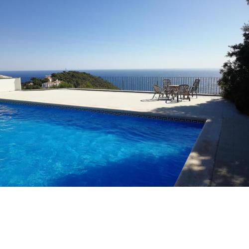ST-4 BEGUR SA TUNA 4 PAX