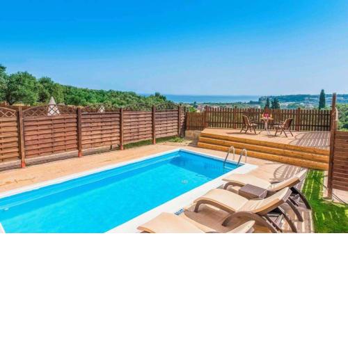 St Johns Villas 2