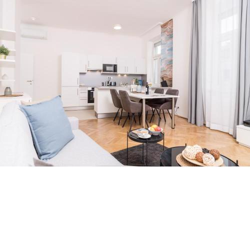 Stadlau Live Apartments by ichbucheAT