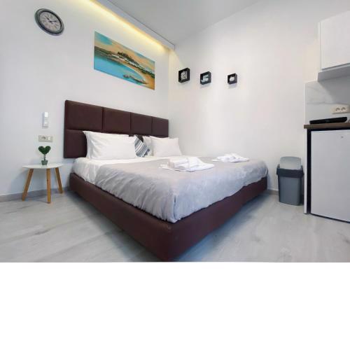 Stam's Studio Apartment with yard