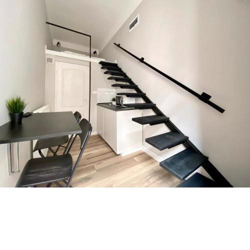 Standard Apartment by Hi5 - Mini Studio in the Center