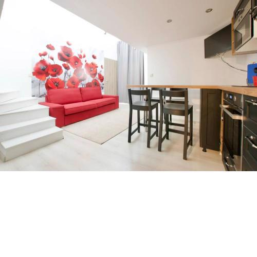 Standard Apartment by Hi5- Rose street's home (225)
