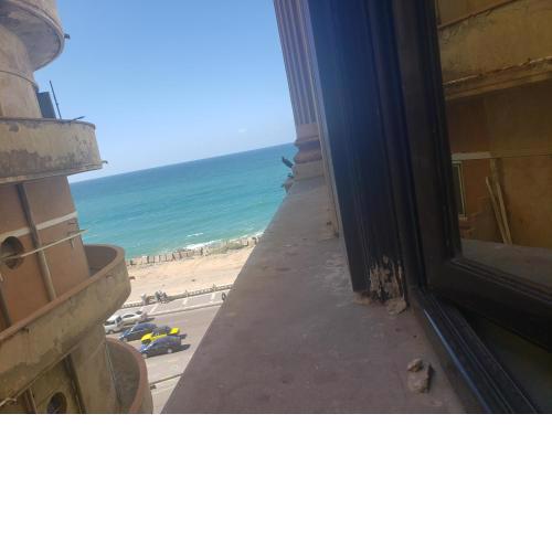 Stanley Bridge Side SeaView Apartment