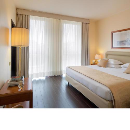 Starhotels Business Palace
