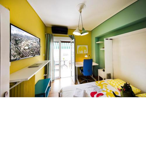 Startupper's Pad in real Athenian neighbourhood